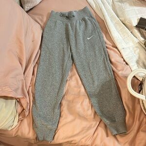 Nike joggers